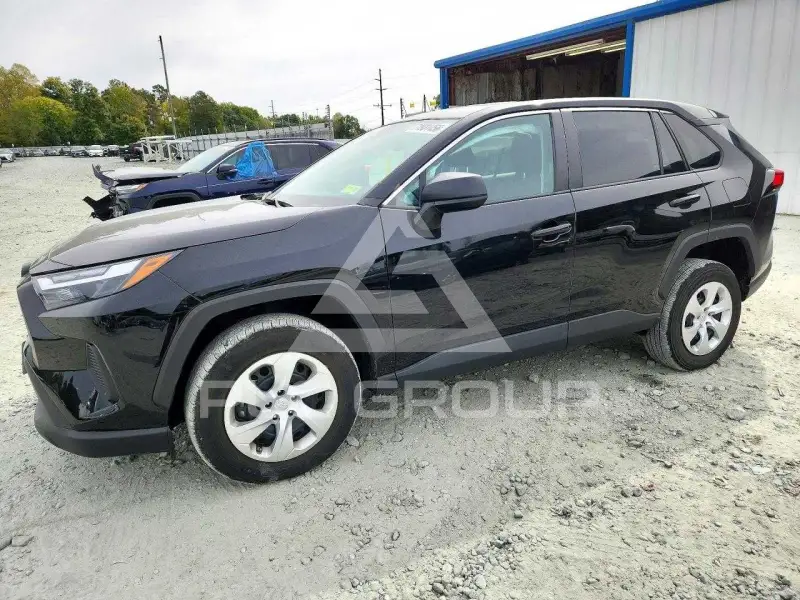 2024 Toyota RAV4 photo