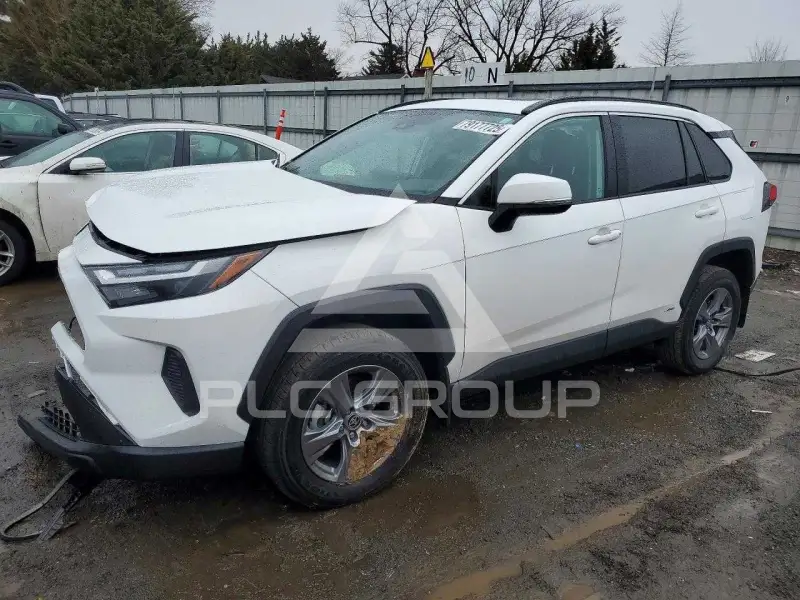 2024 Toyota RAV4 фото