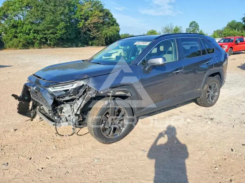 2024 Toyota RAV4 фото