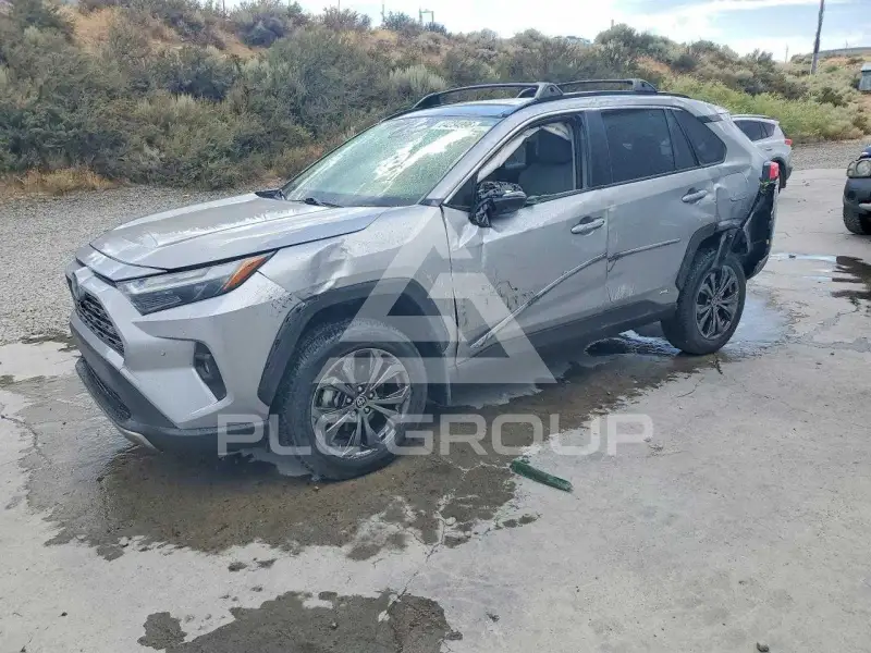 2024 Toyota RAV4 фото