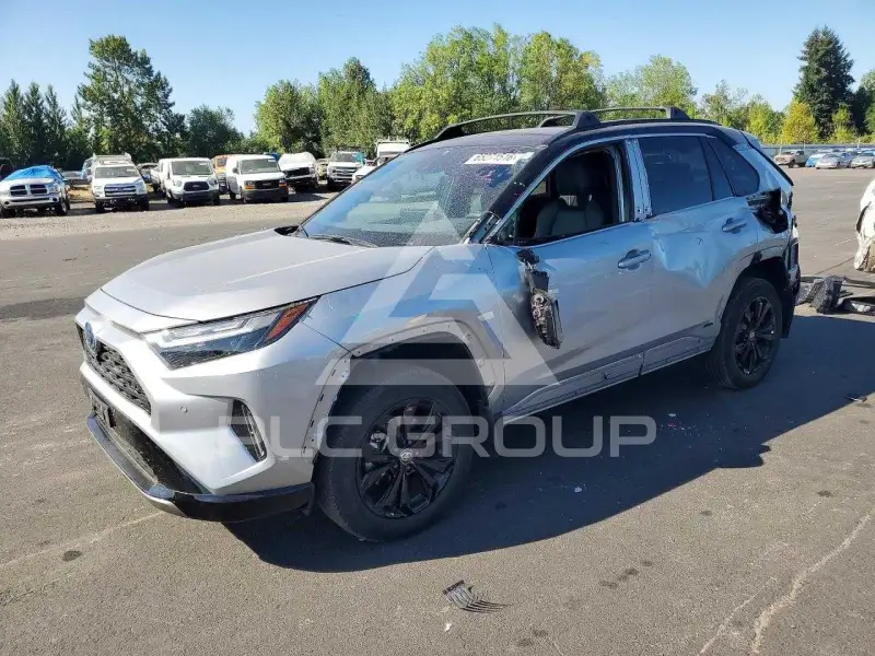 2024 Toyota RAV4 фото