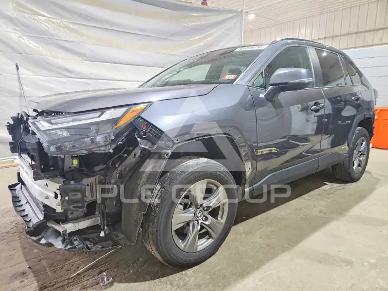 2024 Toyota RAV4 фото