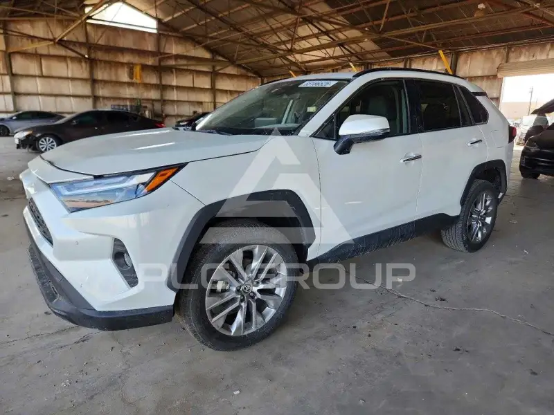 2024 Toyota RAV4 фото