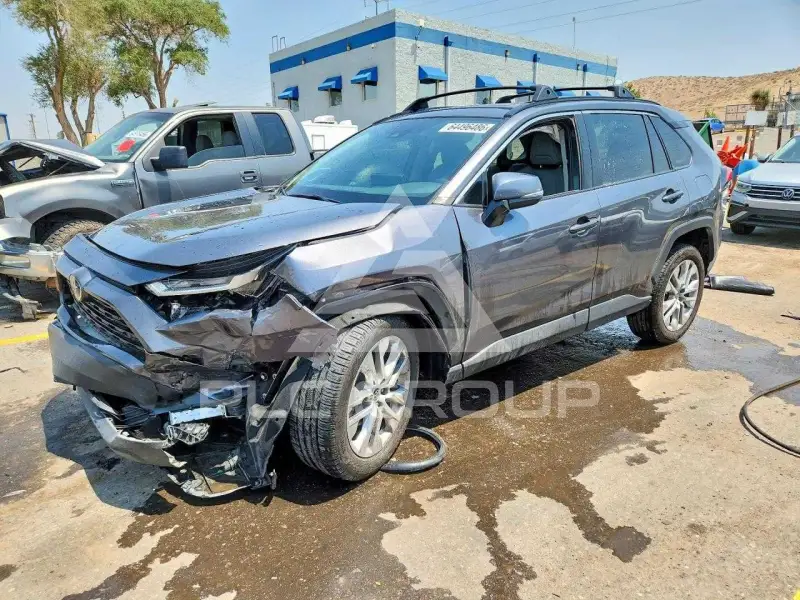 2024 Toyota RAV4 фото