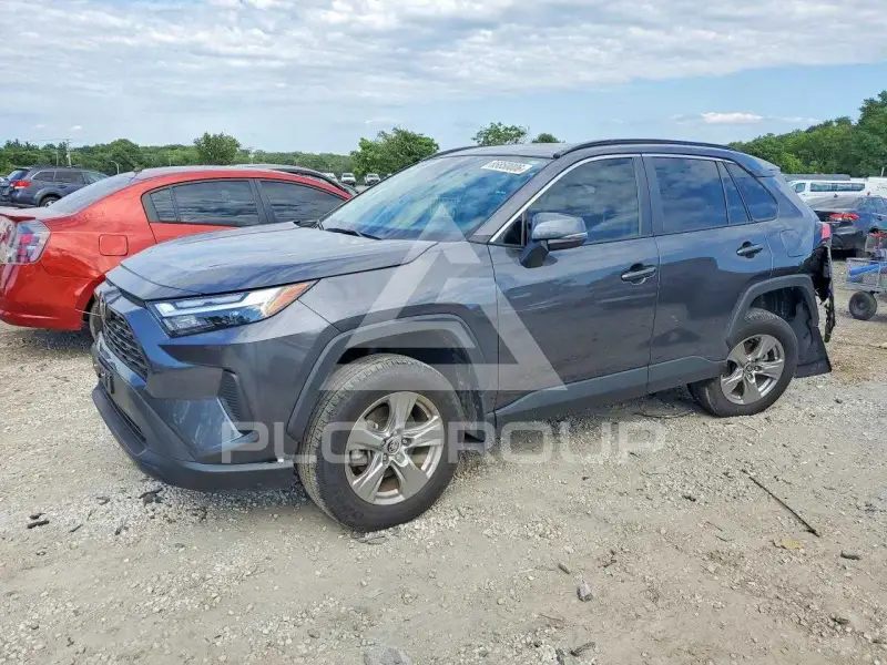 2024 Toyota RAV4 фото