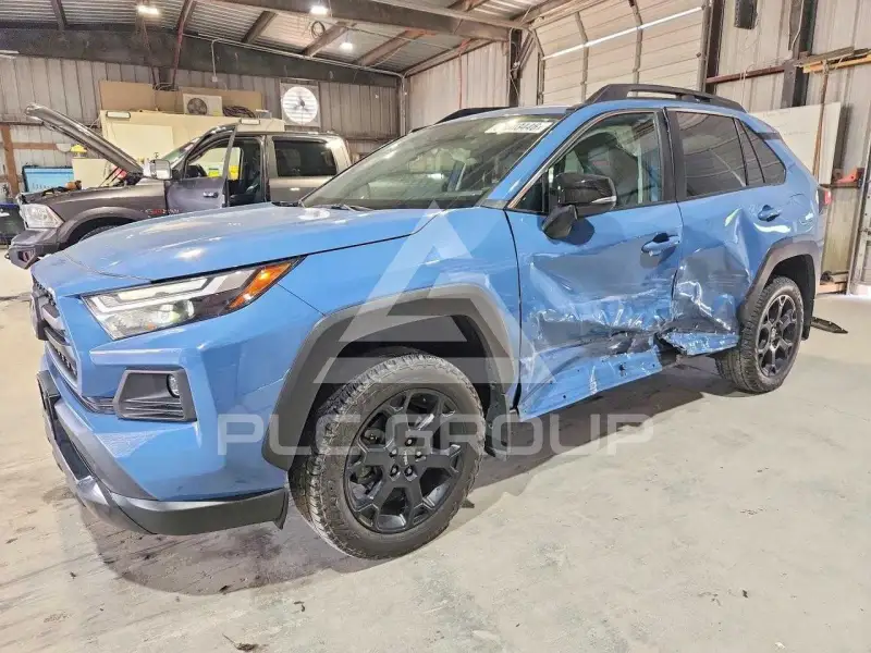 2024 Toyota RAV4 фото
