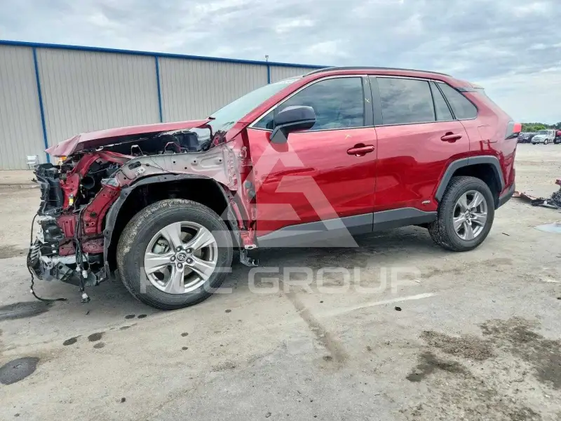 2024 Toyota RAV4 фото