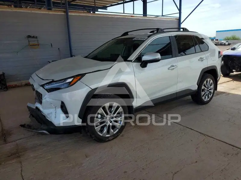 2024 Toyota RAV4 фото