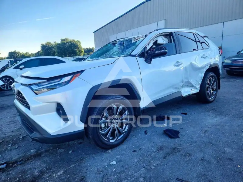 2024 Toyota RAV4 photo