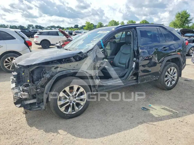 2024 Toyota RAV4 фото