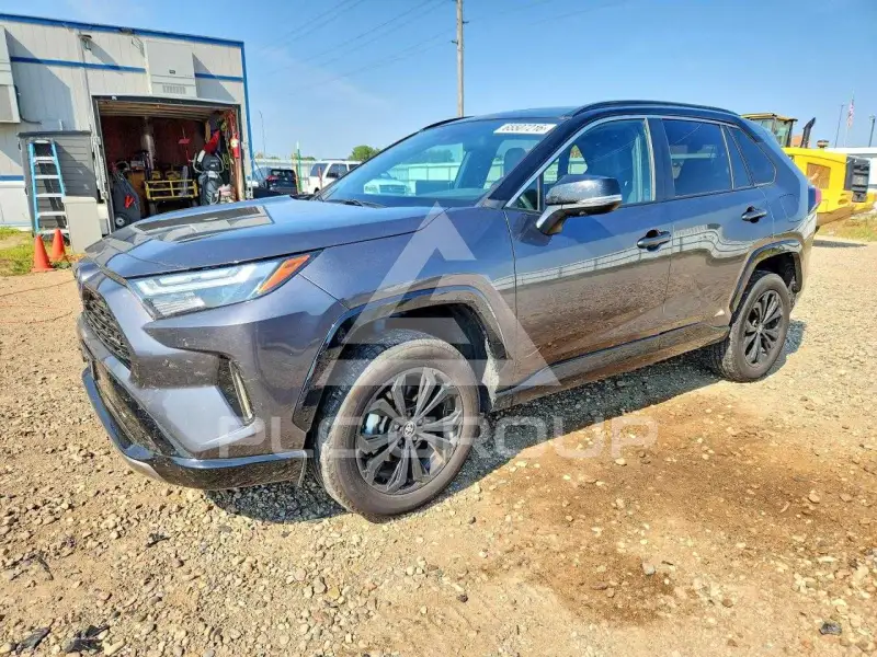 2024 Toyota RAV4 фото