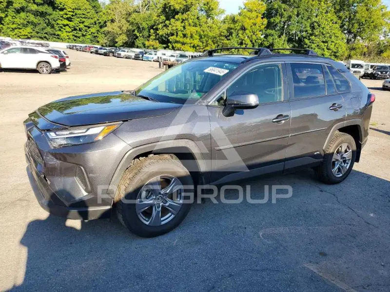 2024 Toyota RAV4 фото