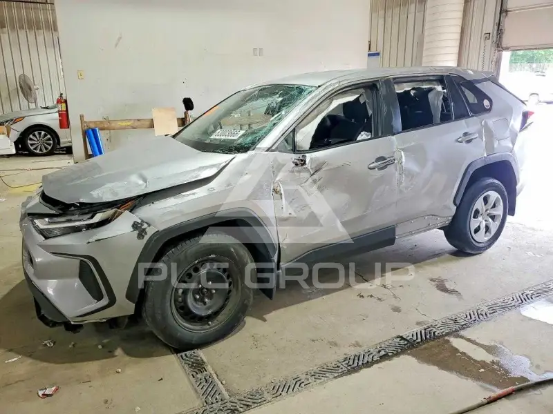 2024 Toyota RAV4 фото