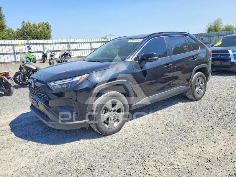 2024 Toyota RAV4 фото