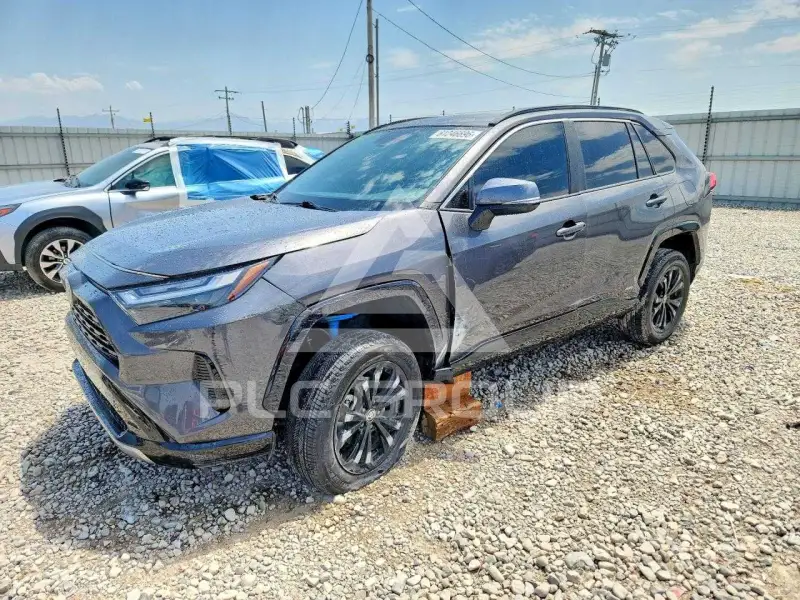 2024 Toyota RAV4 фото