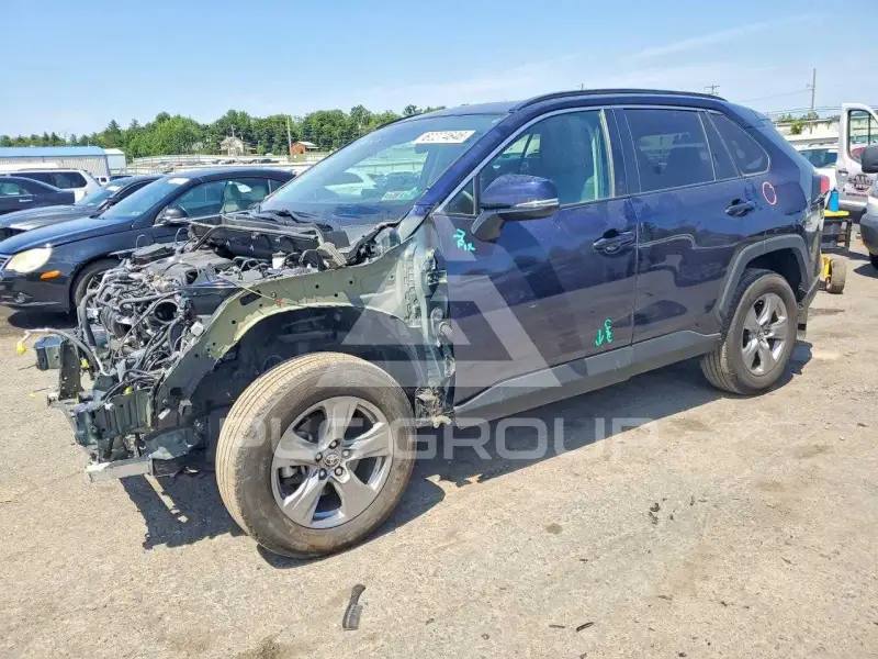 2024 Toyota RAV4 фото