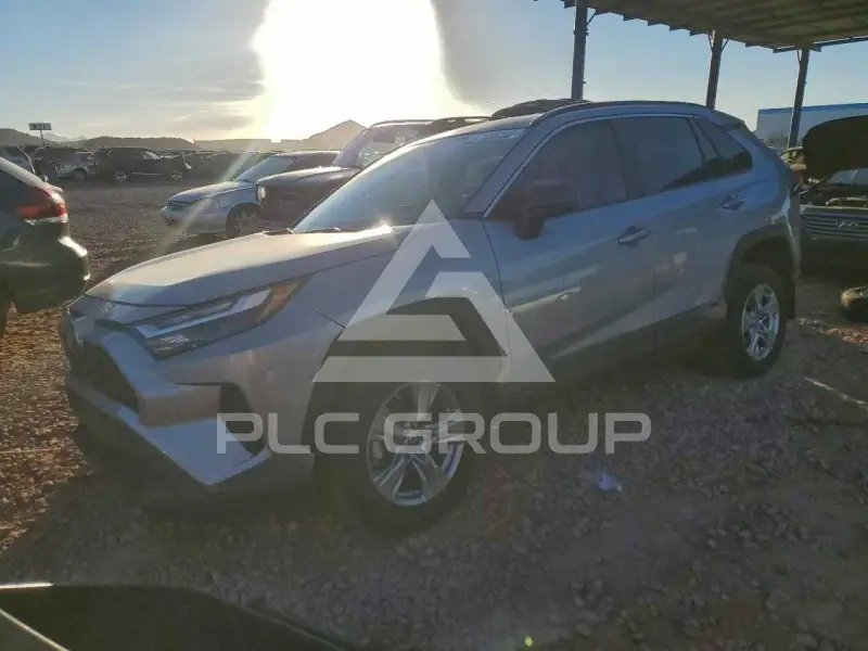 2024 Toyota RAV4 фото