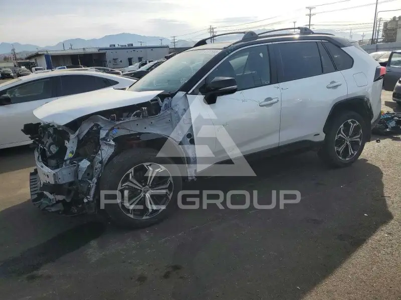 2024 Toyota RAV4 фото
