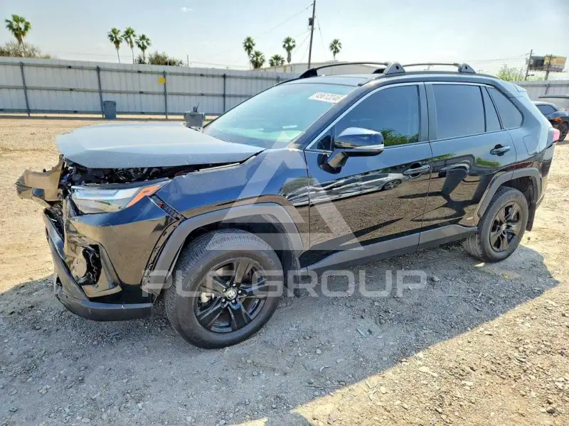 2024 Toyota RAV4 фото