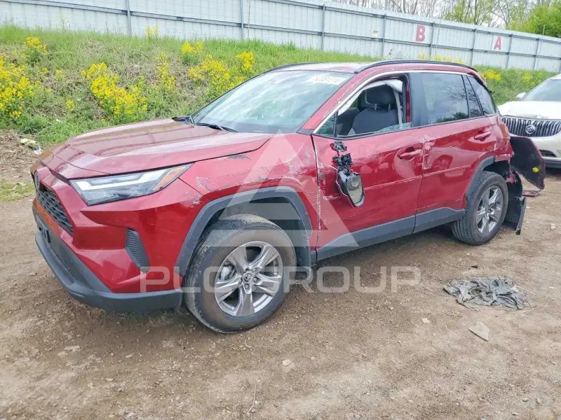 2024 Toyota RAV4 фото