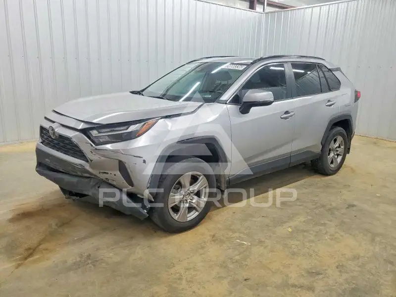 2024 Toyota RAV4 фото