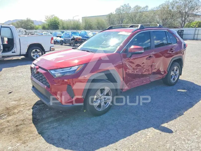 2024 Toyota RAV4 фото