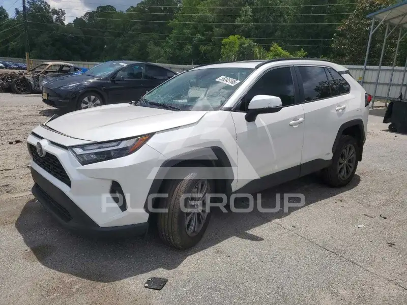2024 Toyota RAV4 фото