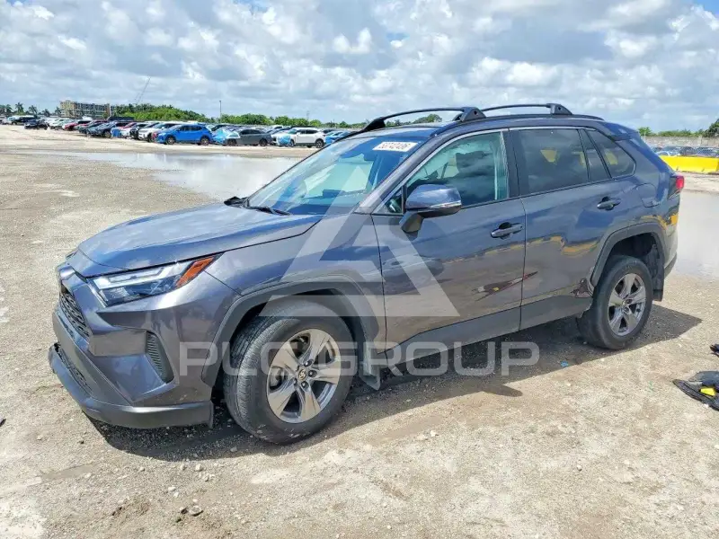 2024 Toyota RAV4 фото