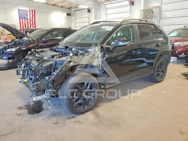 2024 Toyota RAV4 фото