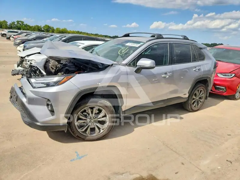 2024 Toyota RAV4 фото