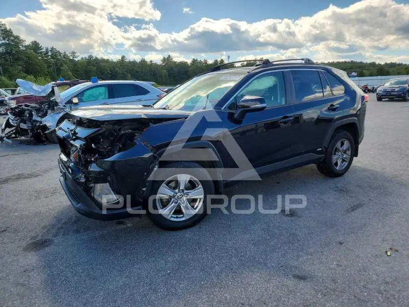2024 Toyota RAV4 фото