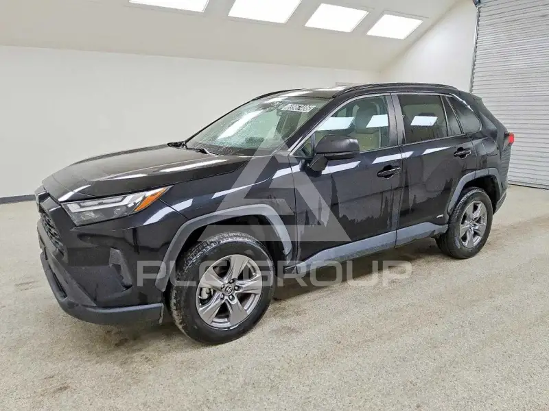 2024 Toyota RAV4 фото