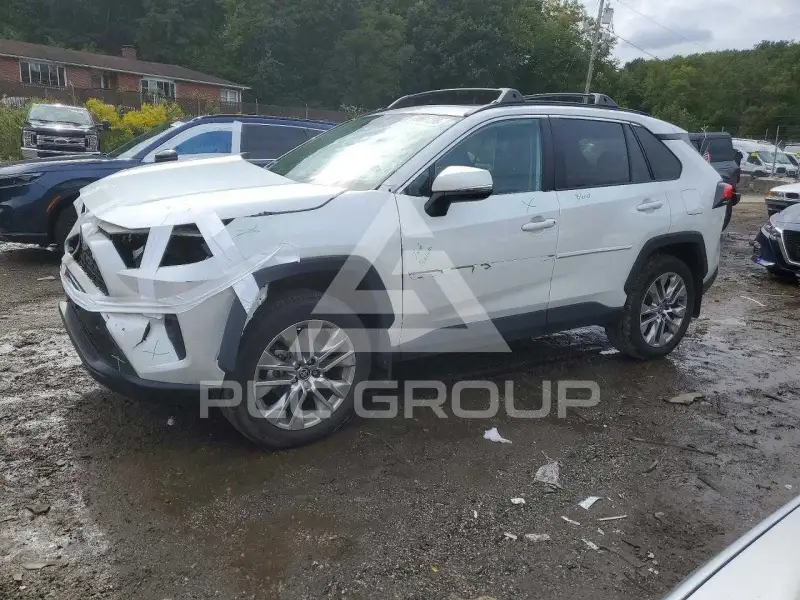 2024 Toyota RAV4 photo