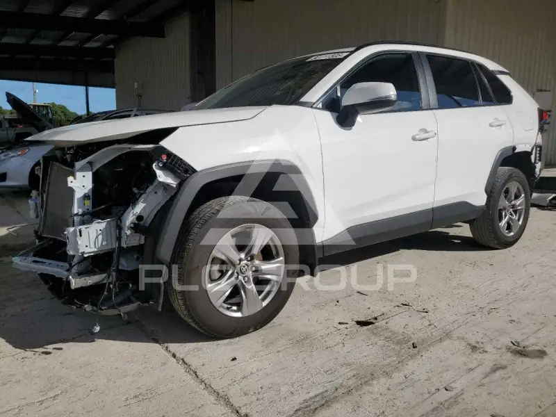 2024 Toyota RAV4 photo