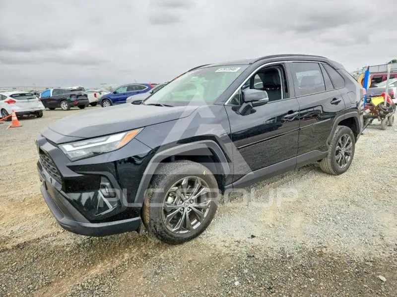 2024 Toyota RAV4 фото