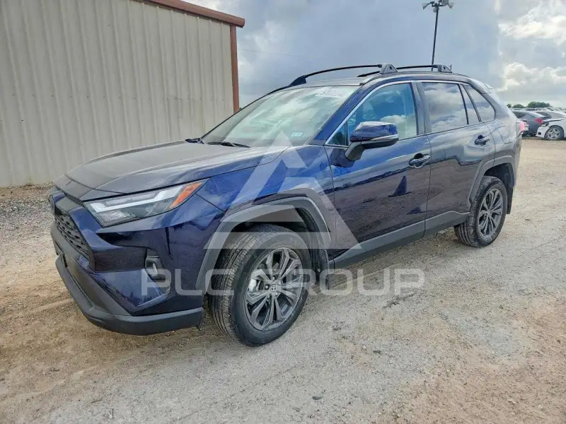 2024 Toyota RAV4 фото