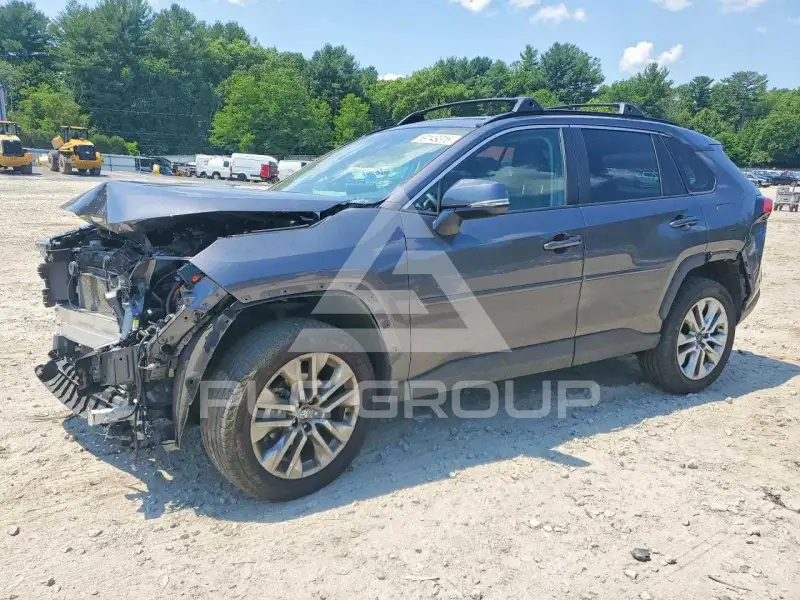 2024 Toyota RAV4 фото
