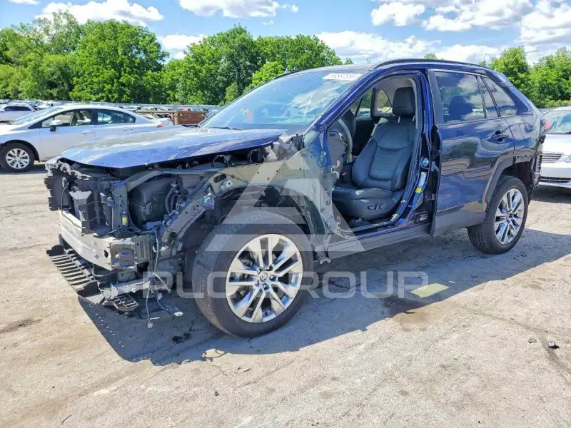 2024 Toyota RAV4 фото