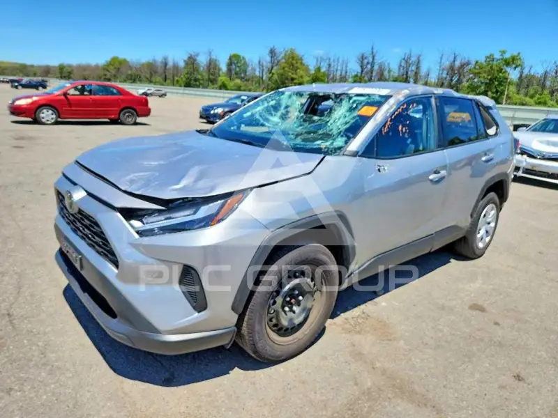 2024 Toyota RAV4 фото