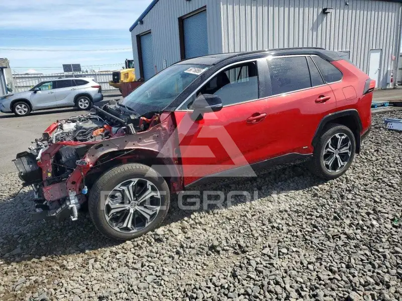 2024 Toyota RAV4 фото