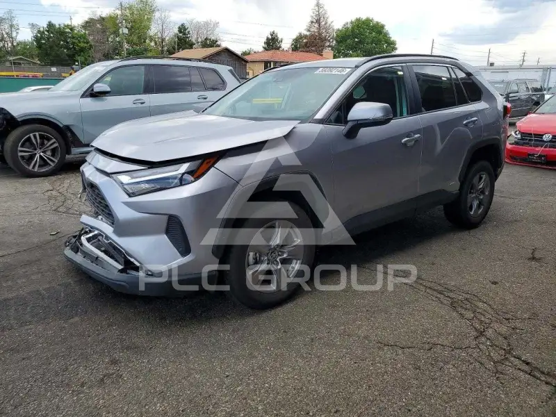 2024 Toyota RAV4 фото