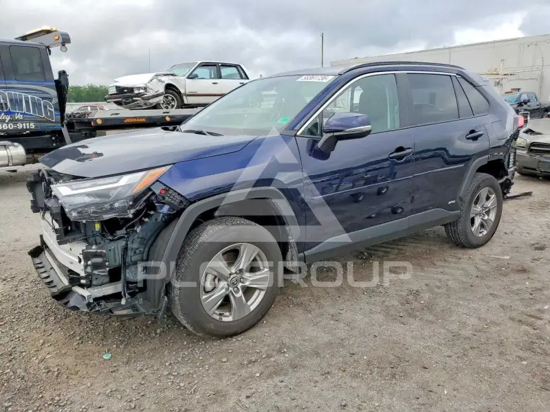 2024 Toyota RAV4 фото