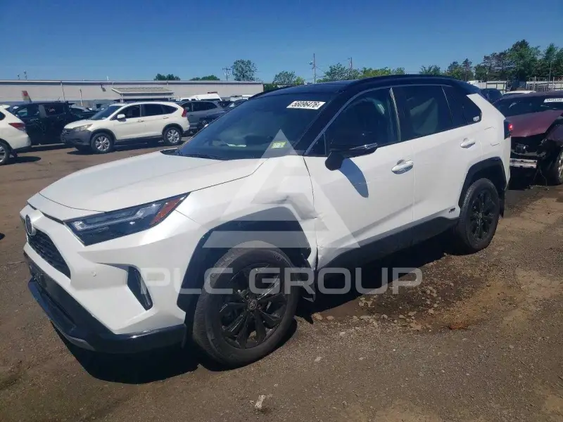 2024 Toyota RAV4 фото