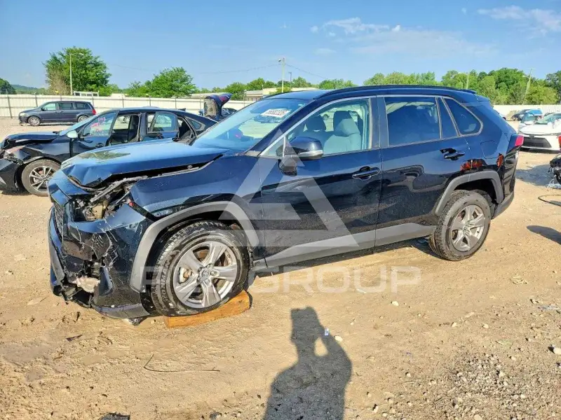 2024 Toyota RAV4 фото