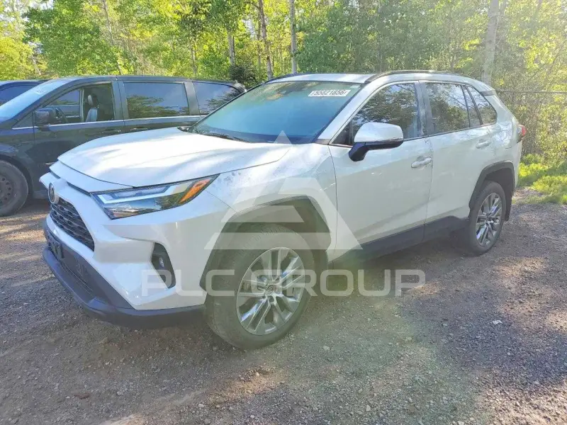 2024 Toyota RAV4 фото