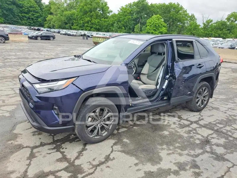 2024 Toyota RAV4 photo