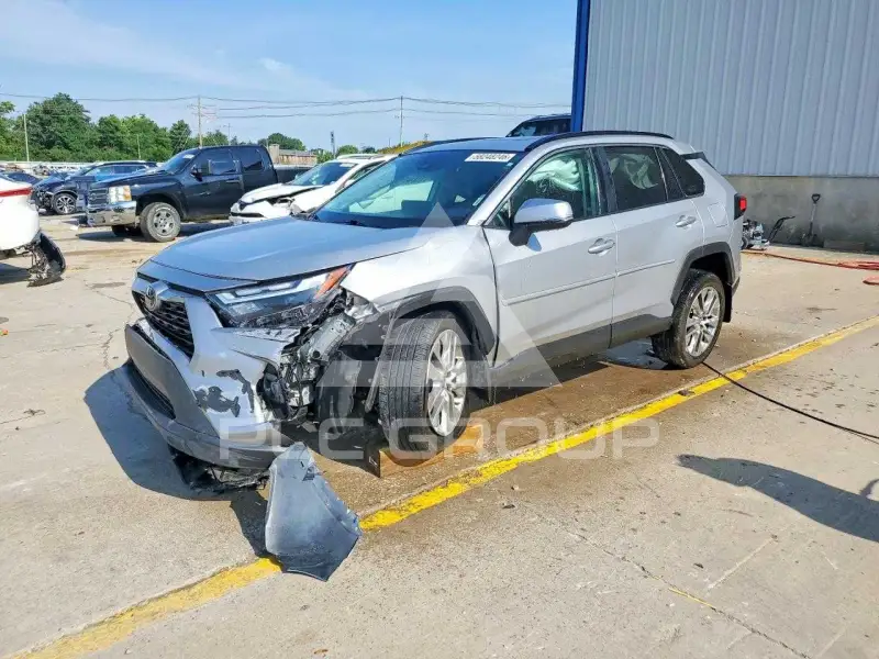 2024 Toyota RAV4 фото