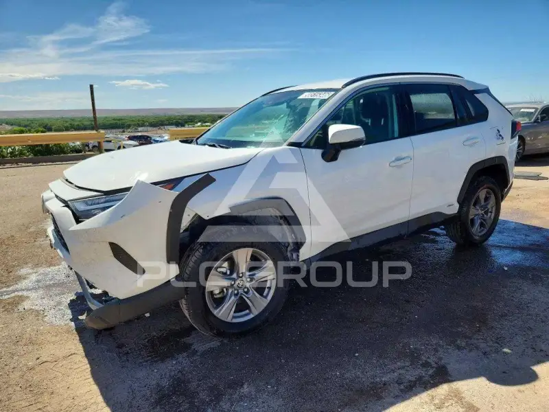 2024 Toyota RAV4 фото