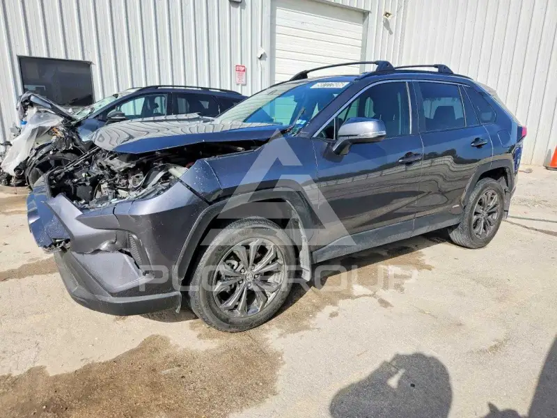 2024 Toyota RAV4 фото