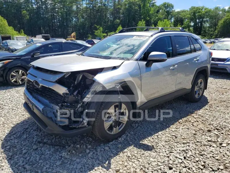 2024 Toyota RAV4 фото